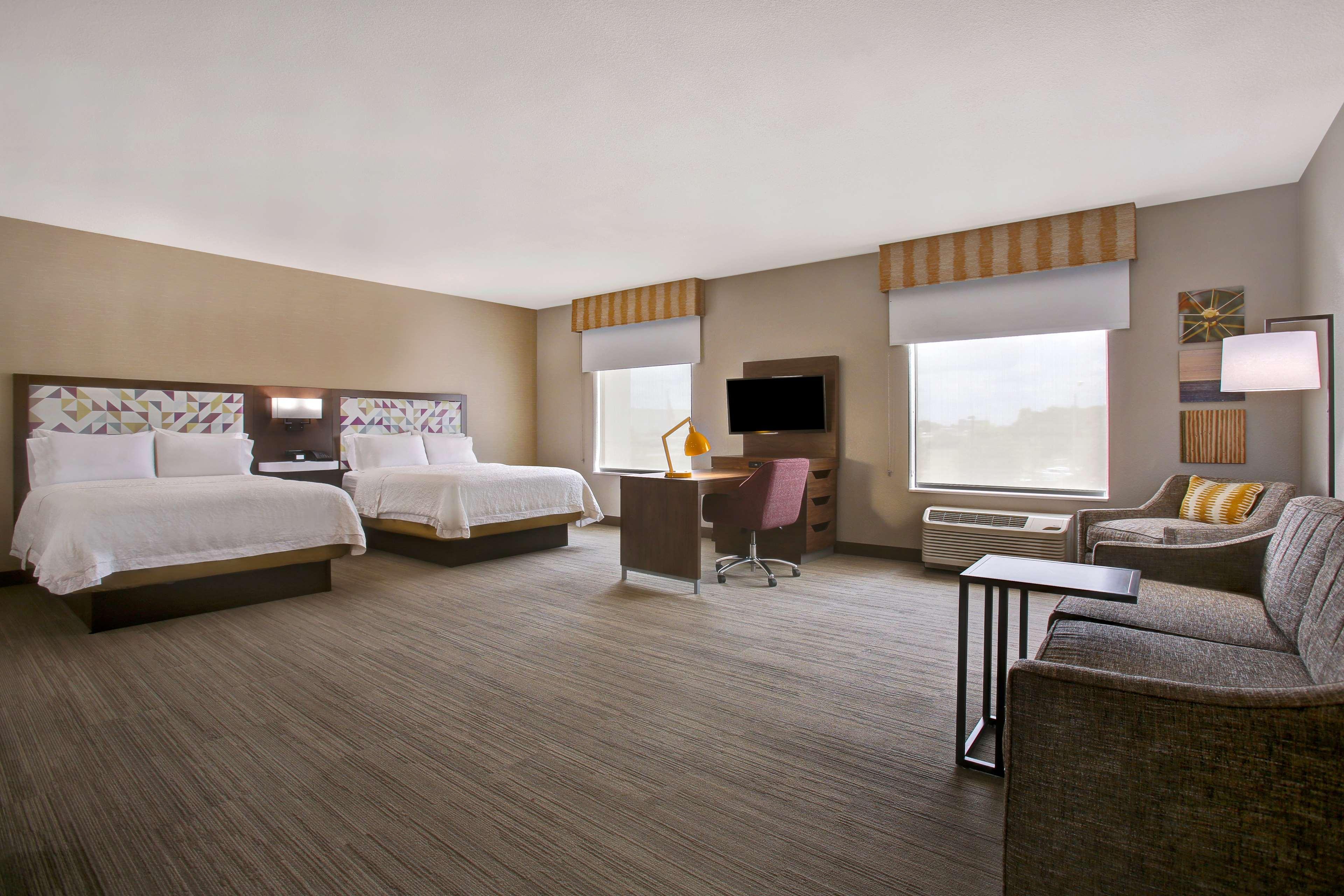 Hampton Inn & Suites Dallas-Desoto Ngoại thất bức ảnh