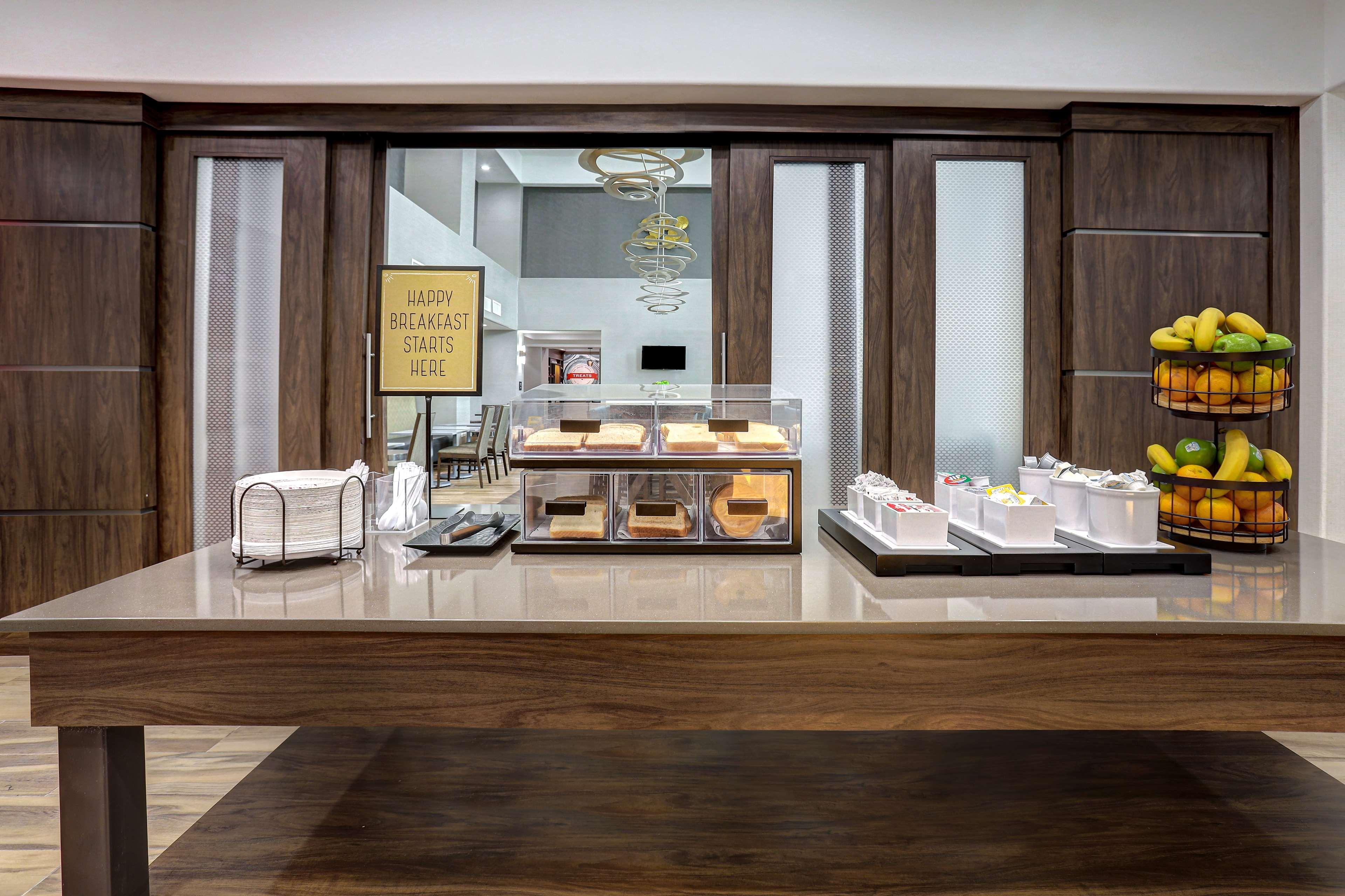 Hampton Inn & Suites Dallas-Desoto Ngoại thất bức ảnh