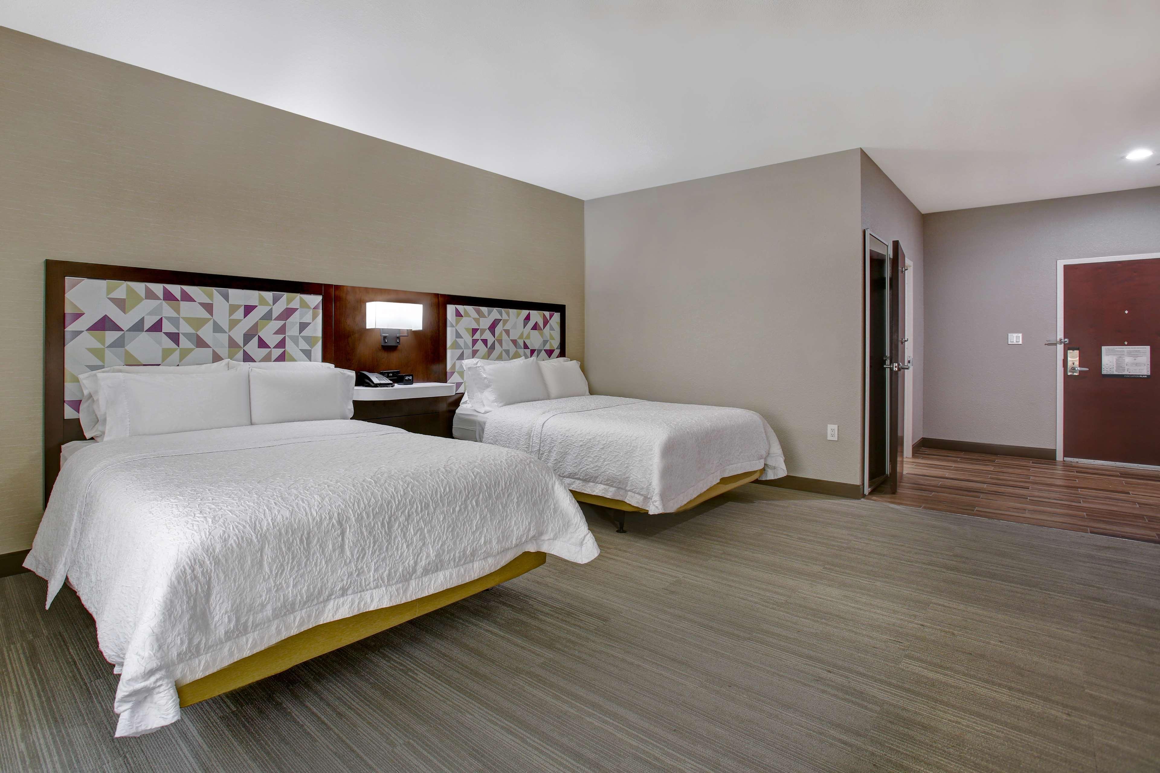Hampton Inn & Suites Dallas-Desoto Ngoại thất bức ảnh