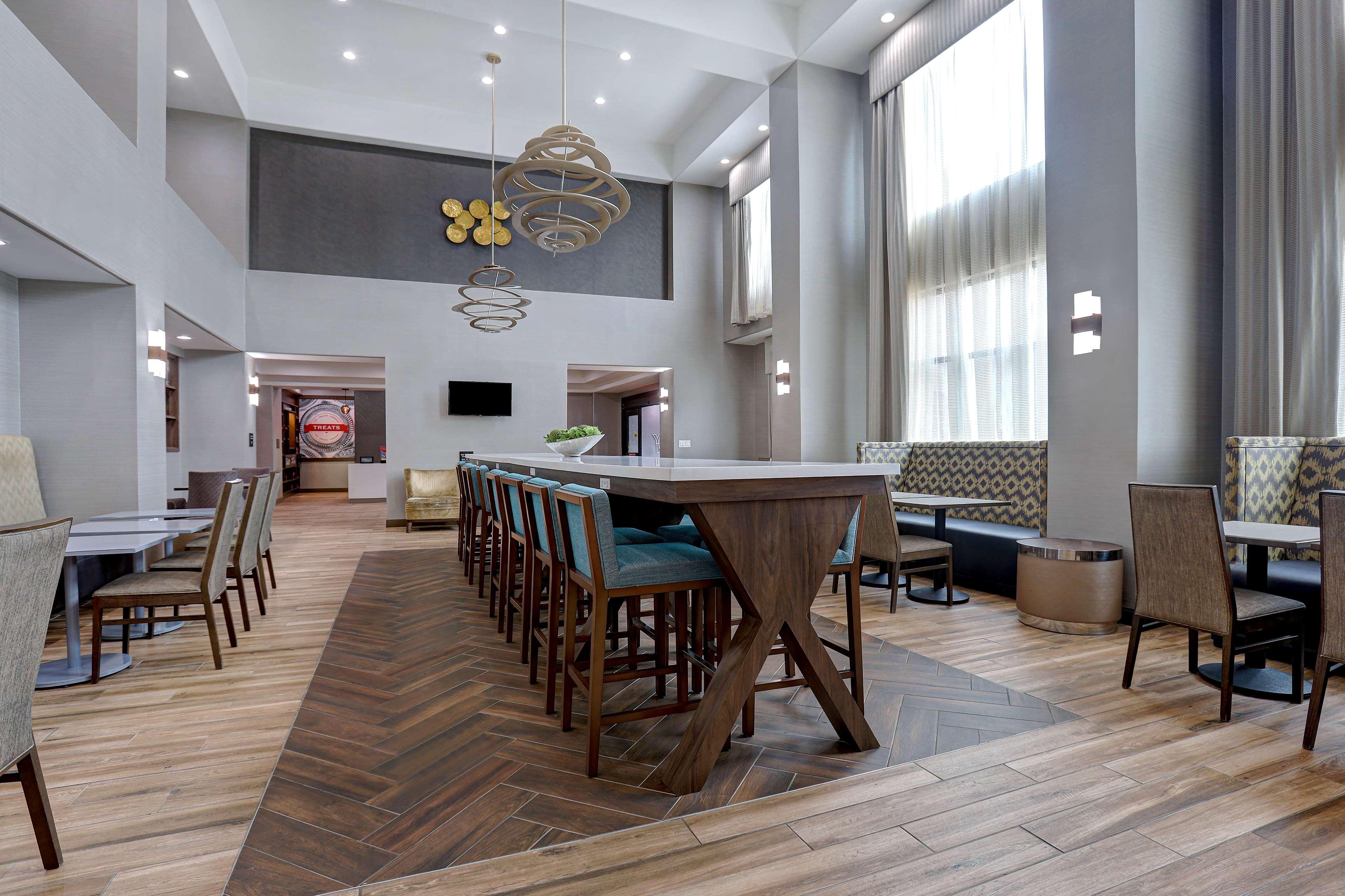 Hampton Inn & Suites Dallas-Desoto Ngoại thất bức ảnh