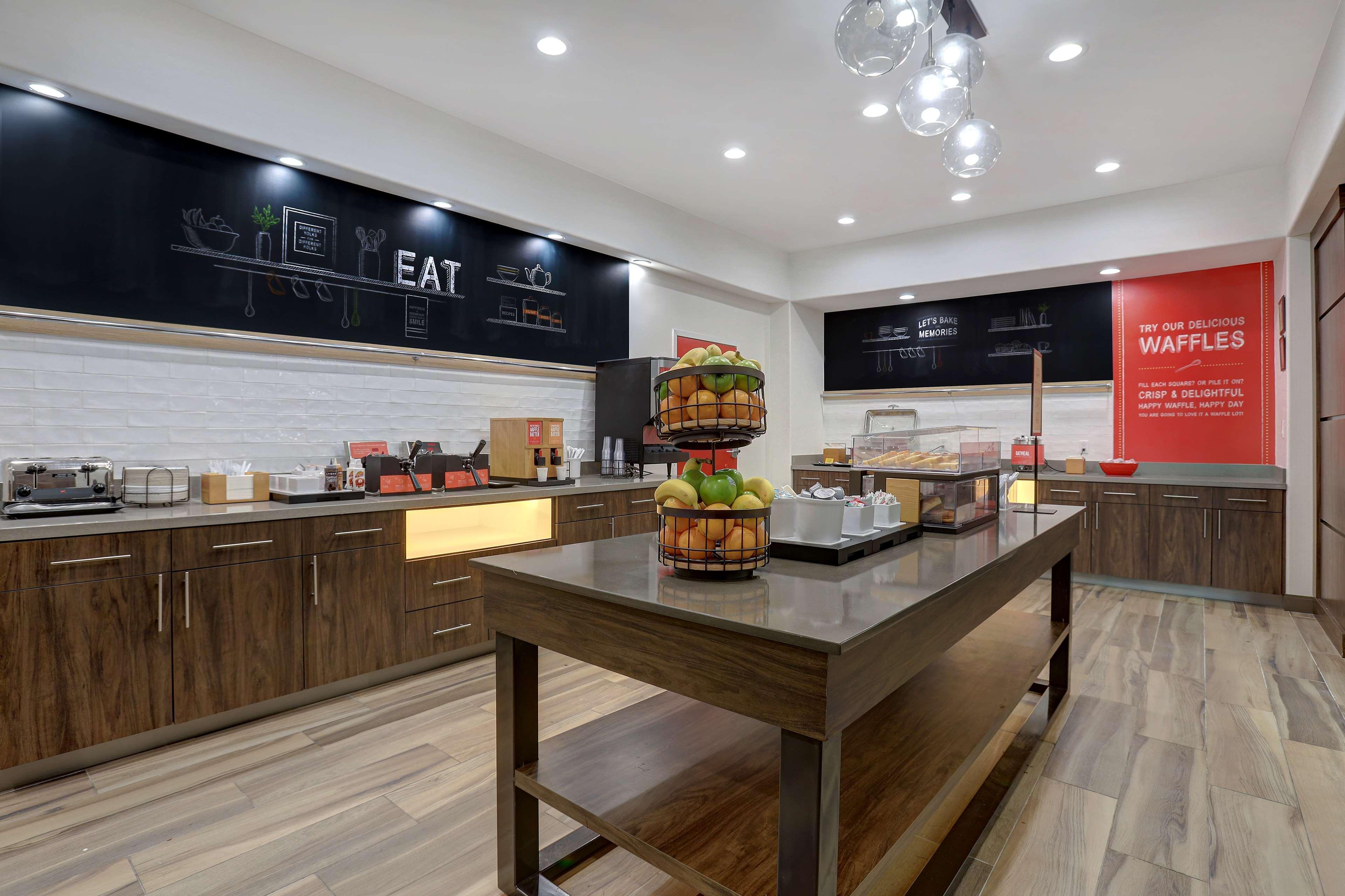 Hampton Inn & Suites Dallas-Desoto Ngoại thất bức ảnh
